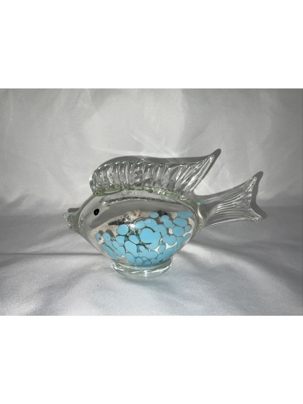 NEW ART GLASS CLEAR BLUE FIAH SAND GLOBE SEASHELL BEACH HOUSE DECOR FIGURINE